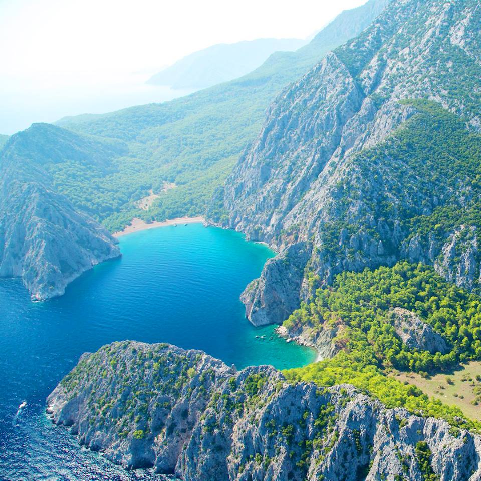 Бухта Порто Дженевиз из Белека