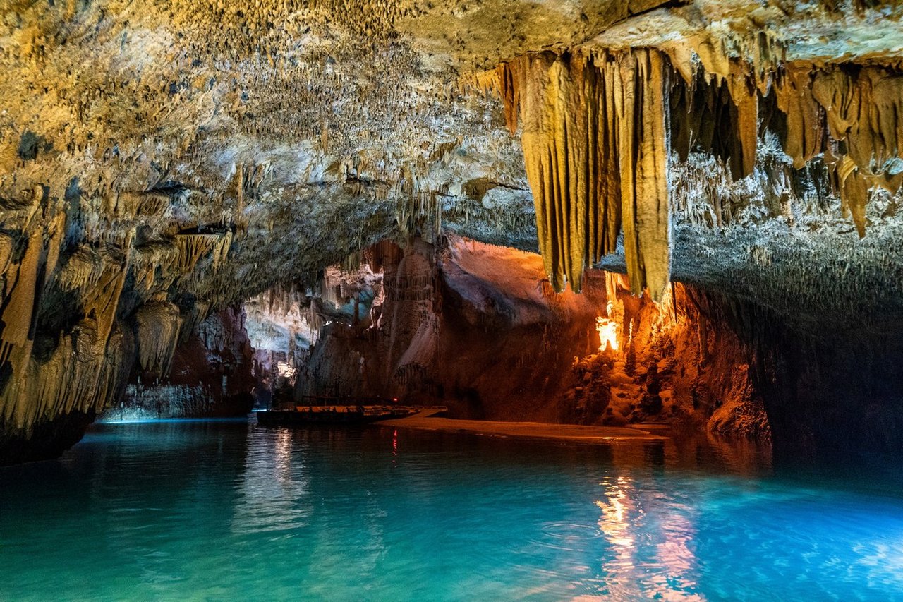 Пещера Алтынбешик и деревня Ормана из Анталии