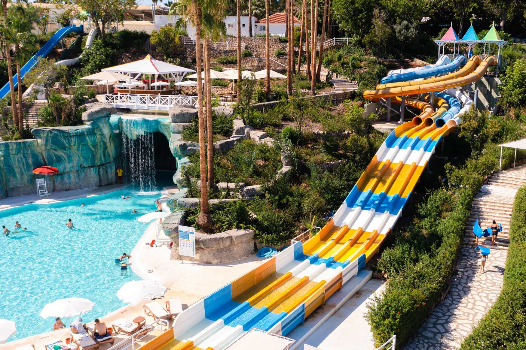 Аквапарк WaterHill Анталия