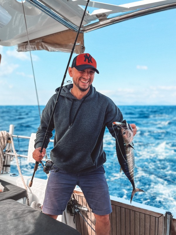 Side Private Fishing