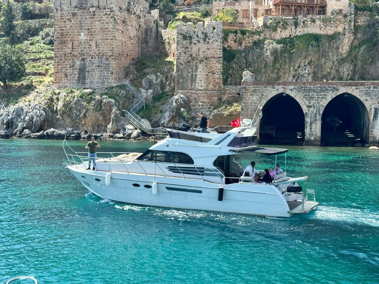 Alanya Private Yacht Luxury Cruise on the Mediterranean