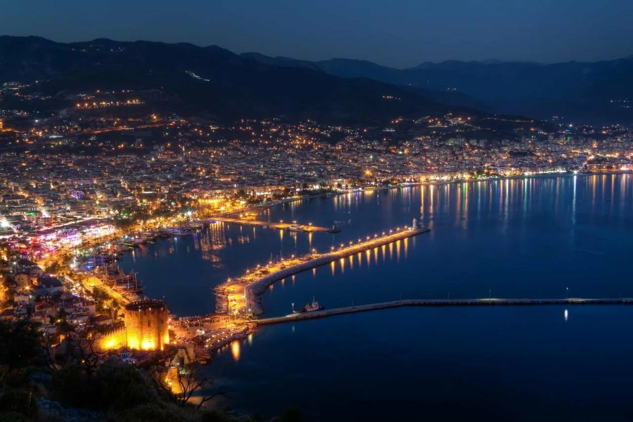 Best Night Safari in Alanya Turkey with Dinner Show