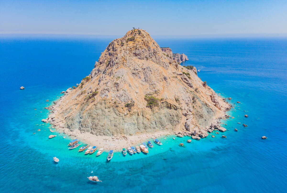 Suluada Island Boat Trip From Side