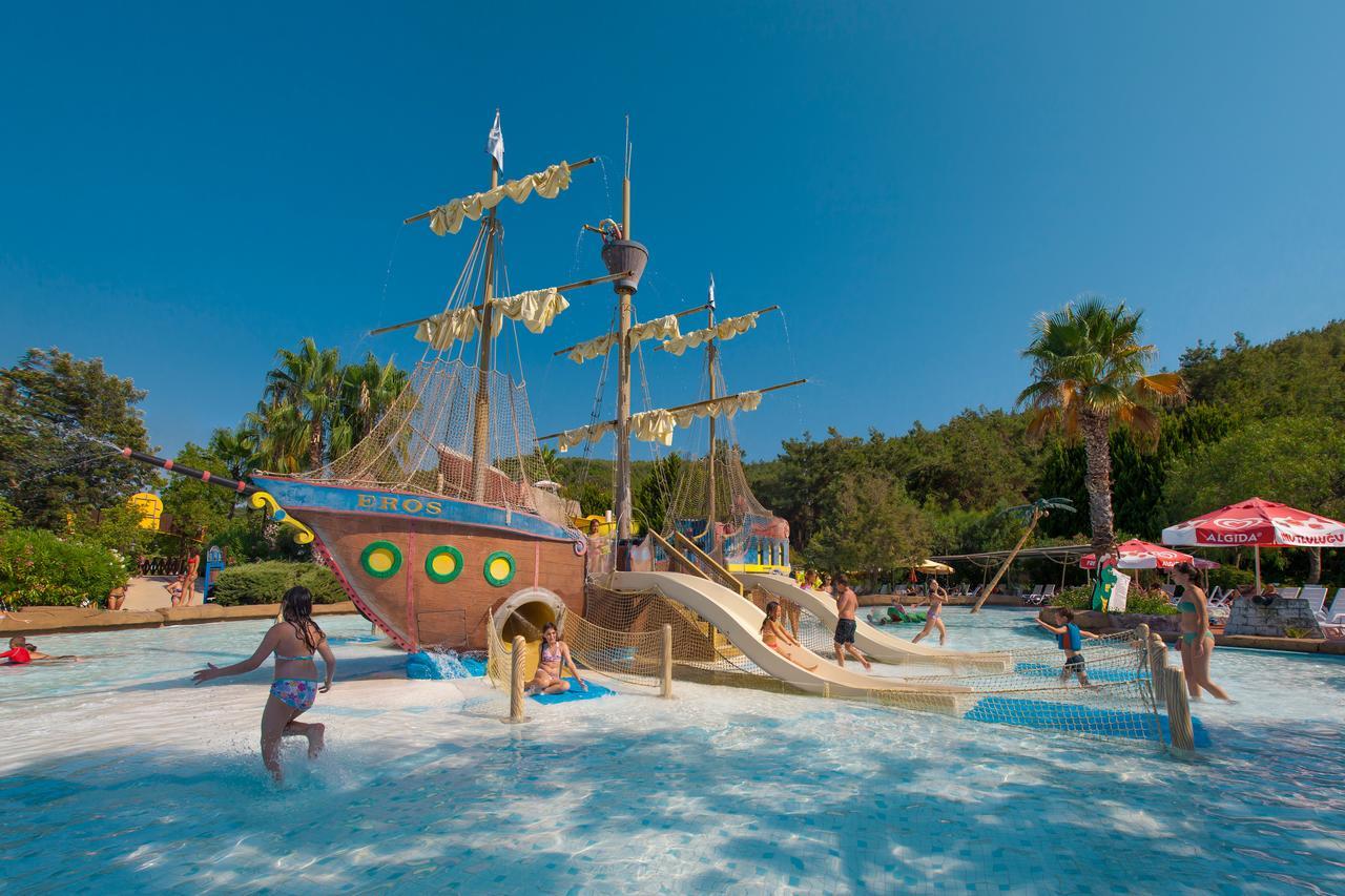 Aqua Fantasy Waterpark Kusadasi