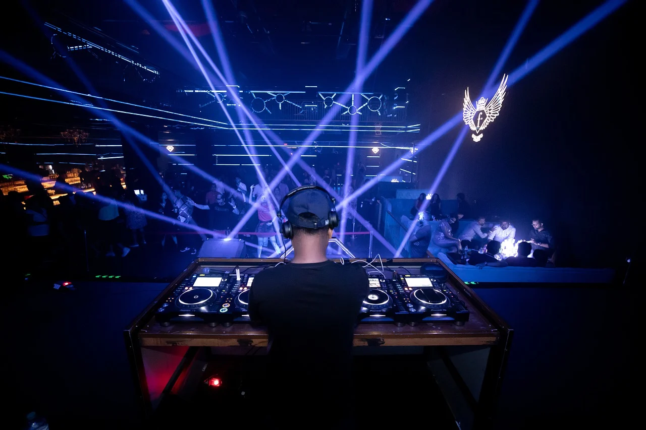 Ночная пенная дискотека на яхте в Мармарисе