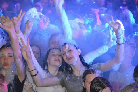 Ночная пенная дискотека на яхте в Мармарисе