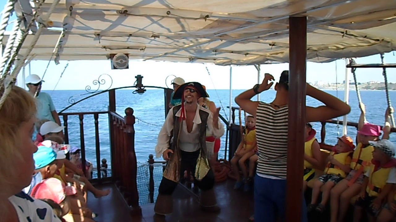 Kemer Pirate Boat Tour best family friendly cruise