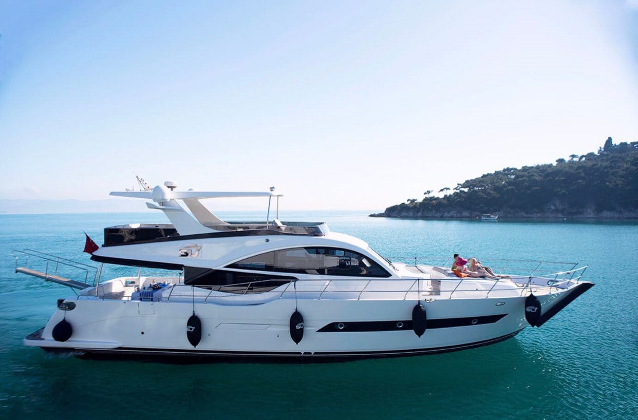 Private yacht charter in Trabzon