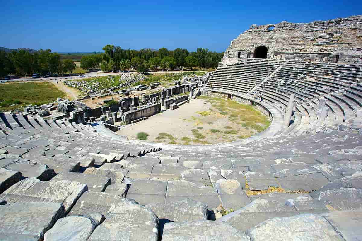 Priene Miletos Tour from Didim