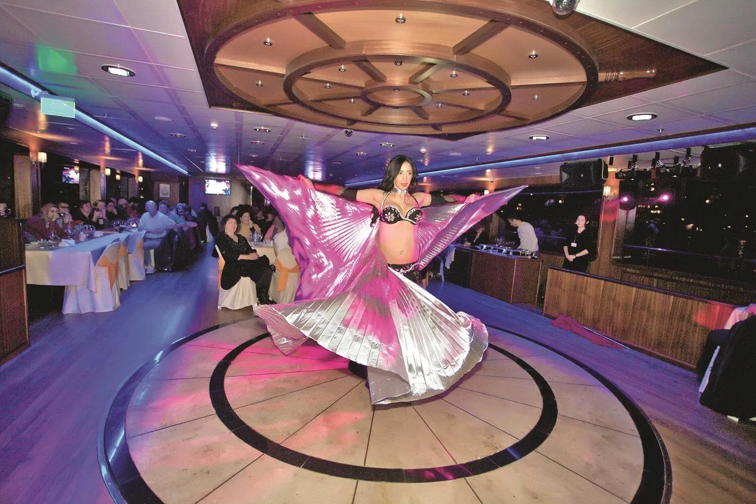 Bosphorus Cruise Istanbul with Dinner and Breathtaking Views