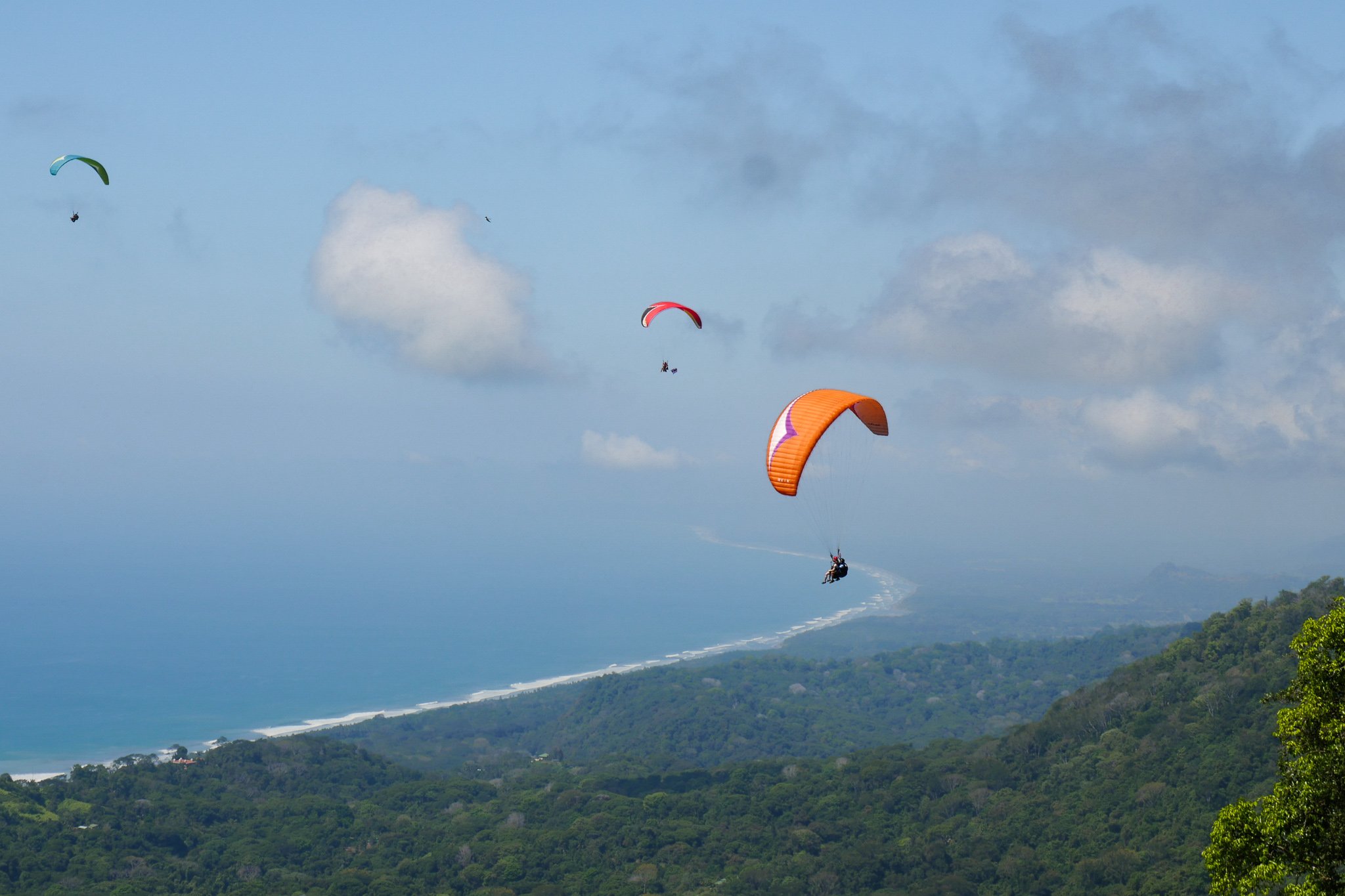 Istanbul Paragliding Flights along scenic Turkish coastlines